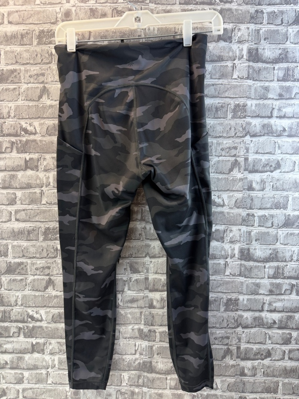 Athleta Camouflage Capri Leggings